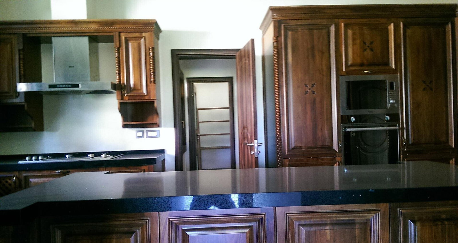 0.15 Acre 5BR Home with Garden