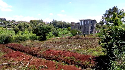 Toll, Twiga Estate 40x80 Plots. - Image 10