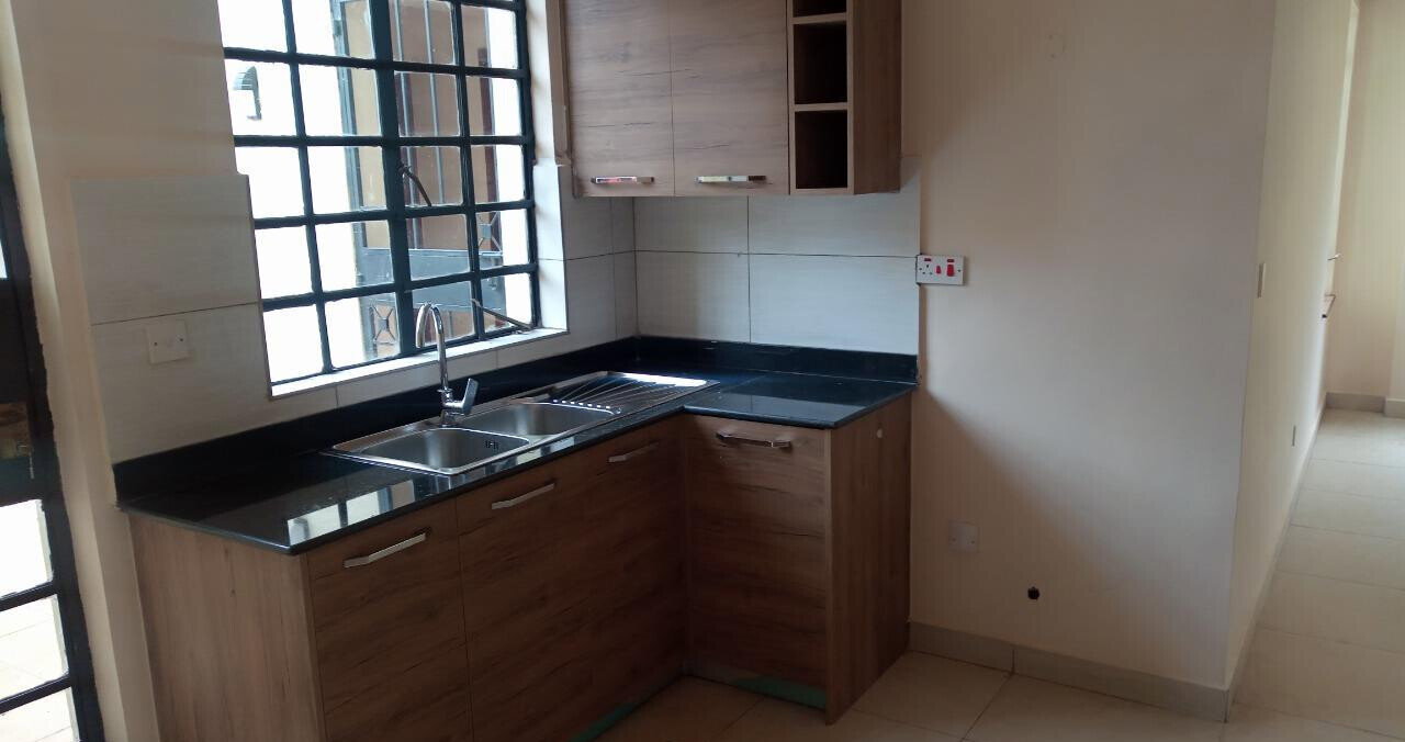 4 En-Suite Townhouse with Jacuzzi & Fireplace - Kitisuru