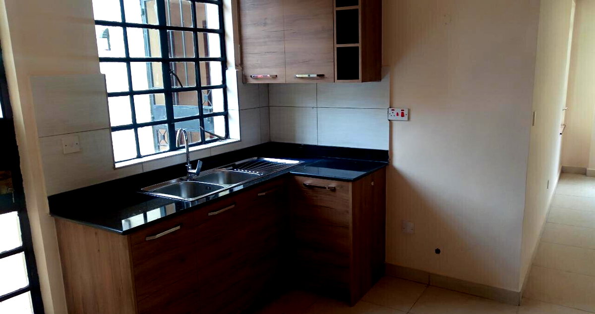 4 En-Suite Townhouse with Jacuzzi & Fireplace - Kitisuru