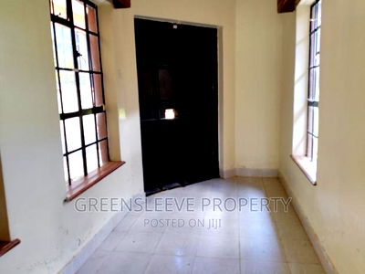 4bdrm Bungalow in Kirarapon Drive, Kerarapon for rent - Image 2