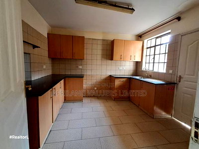 4bdrm Maisonette in Alton Court, Katani for sale - Image 3