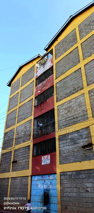 1bdrm Block of Flats in Zimmerman Base for sale - Image 3