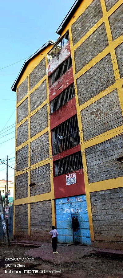 1bdrm Block of Flats in Zimmerman Base for sale - Image 4