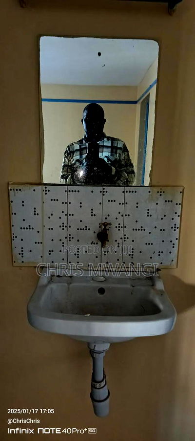 1bdrm Block of Flats in Zimmerman Base for sale - Image 14