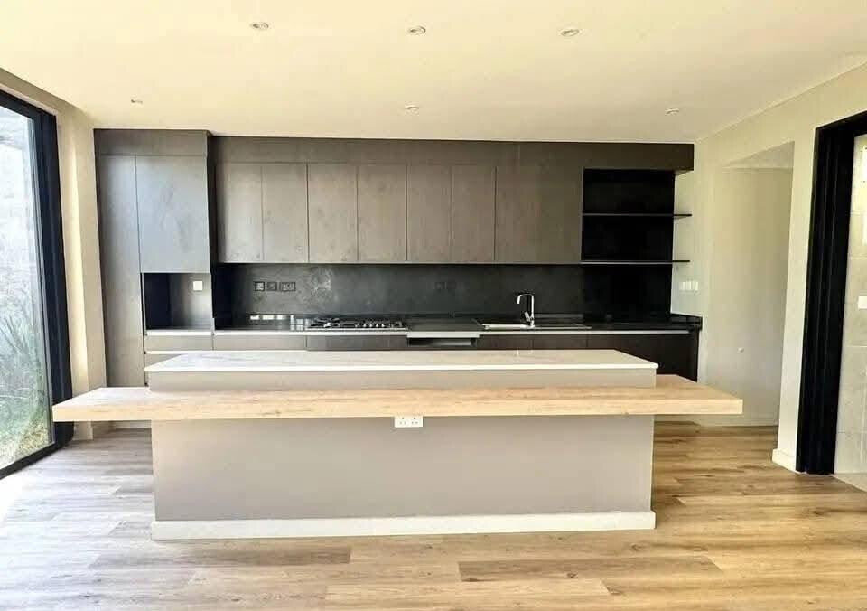 4BR Townhouse with Pool & Gym in UN-Approved Estate - Runda