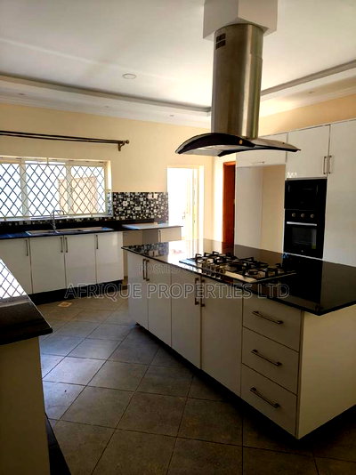 5bdrm Mansion in Runda for rent - Image 3