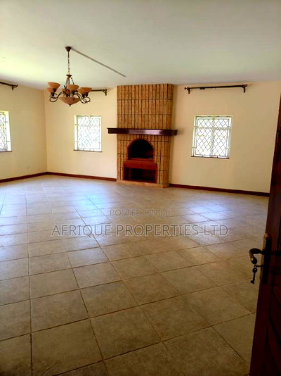 5bdrm Mansion in Runda for rent - Image 2