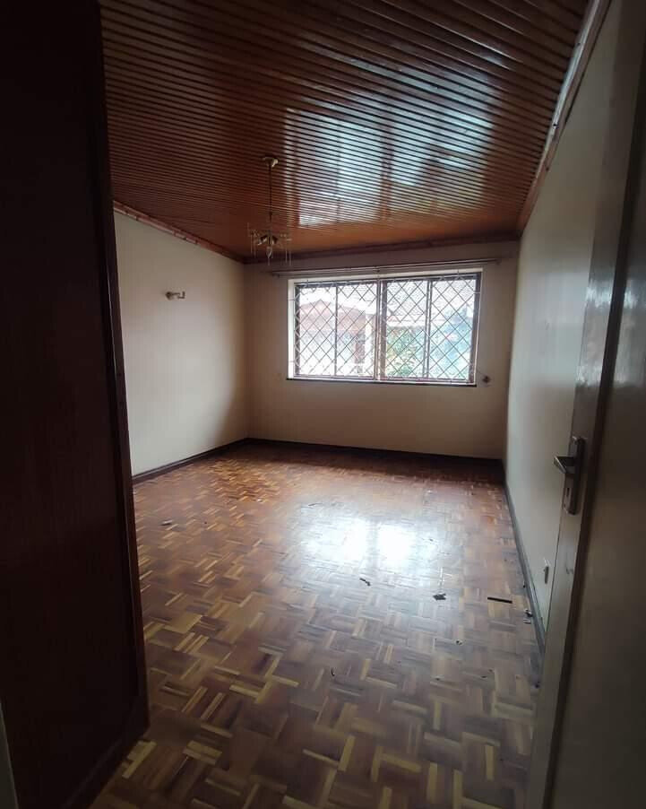 Spacious 4BR Townhouse in Quiet Lavington Compound - Nairobi