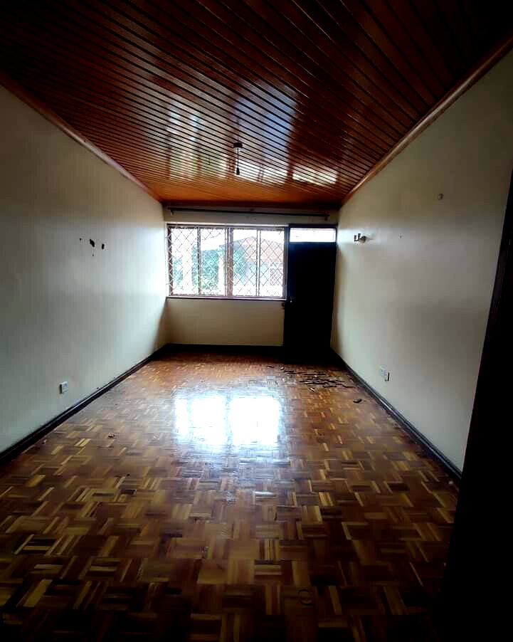 Spacious 4BR Townhouse in Quiet Lavington Compound - Nairobi