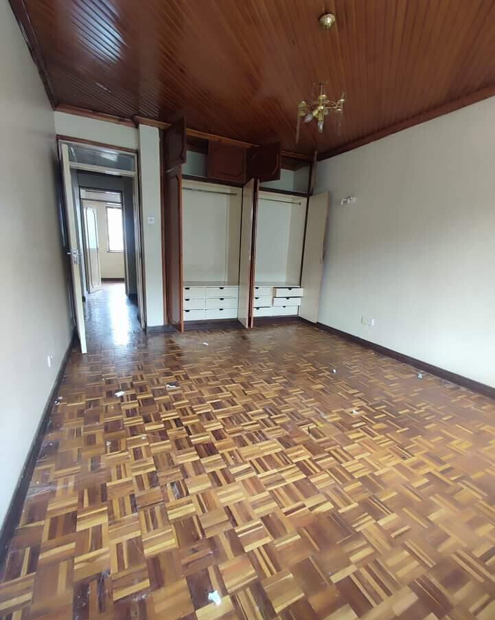 Spacious 4BR Townhouse in Quiet Lavington Compound - Nairobi
