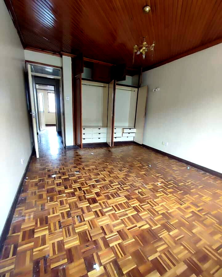 Spacious 4BR Townhouse in Quiet Lavington Compound - Nairobi