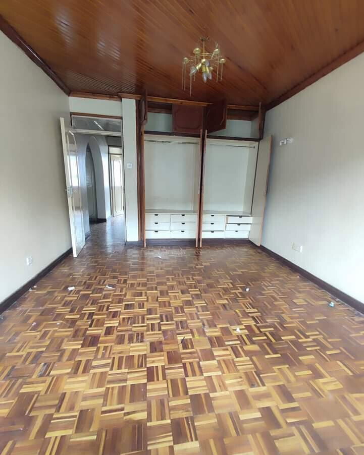 Spacious 4BR Townhouse in Quiet Lavington Compound - Nairobi