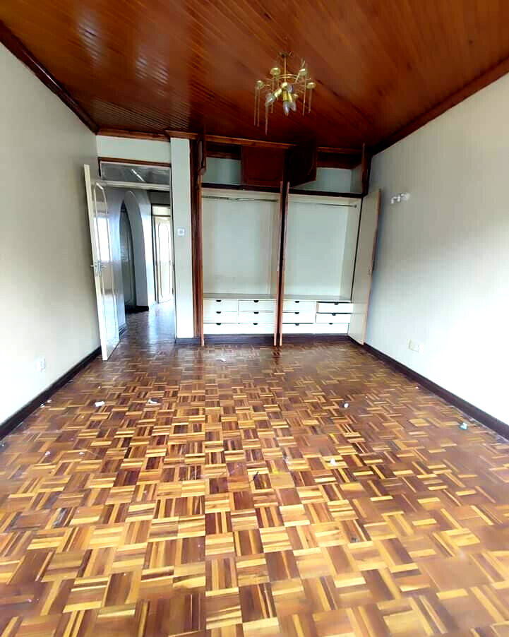 Spacious 4BR Townhouse in Quiet Lavington Compound - Nairobi