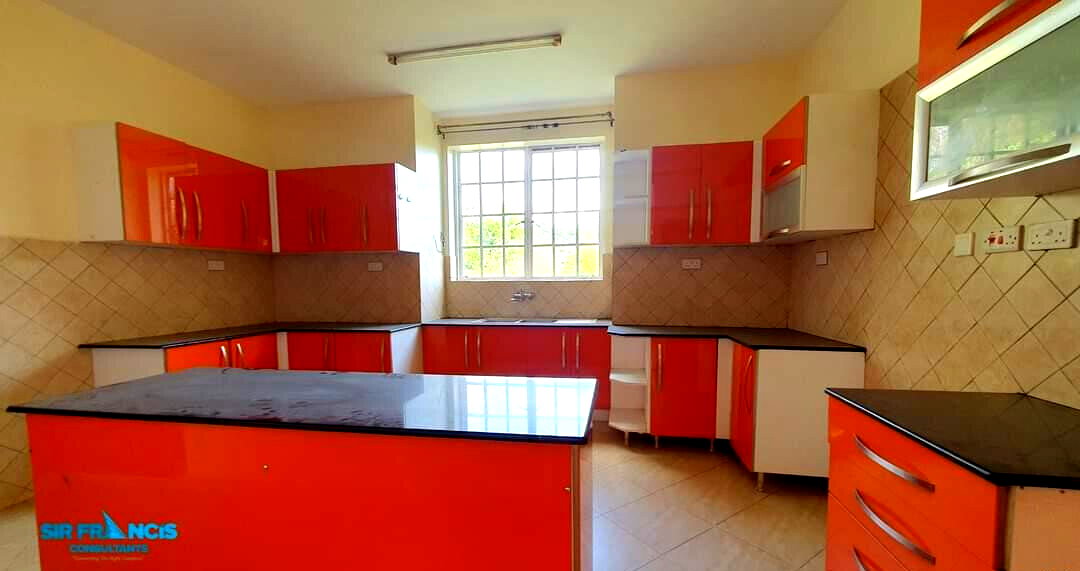 5-Bed Townhouse with Bar & Terrace on Half-Acre – Karen