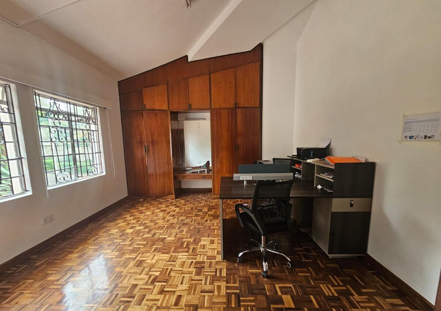 50x100 Plot Commercial Space for Rent