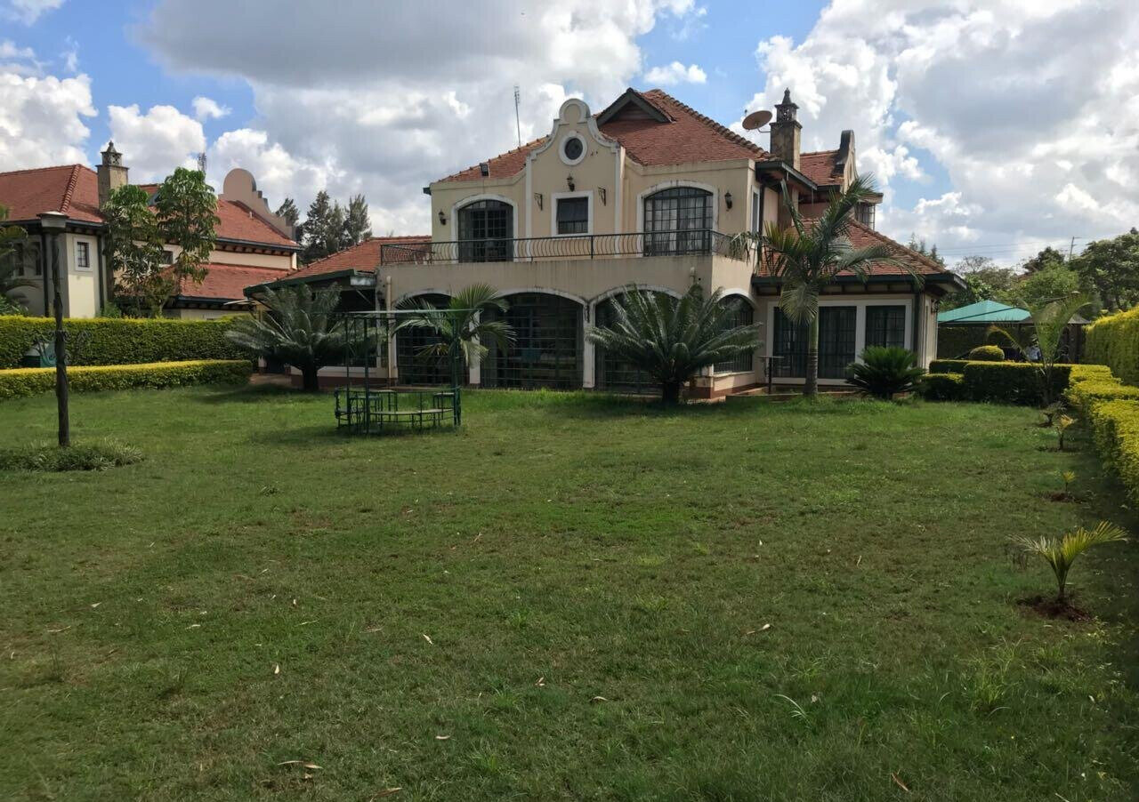 6BR All-Ensuite Townhouse with Shared Pool & Gym - Runda