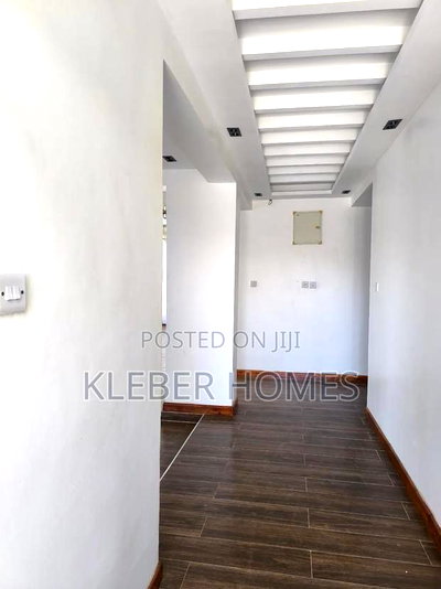 4bdrm Townhouse/Terrace in Kenyatta Road for sale - Image 2