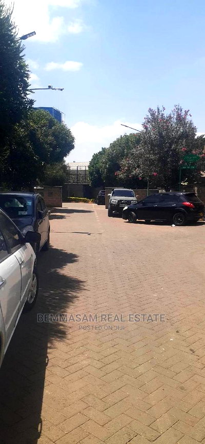 4bdrm Villa in Mombasa Road for sale - Image 2