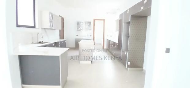 4bdrm Townhouse/Terrace in Lavington Mbabane for sale