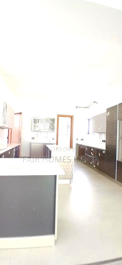 4bdrm Townhouse/Terrace in Lavington Mbabane for sale - Image 4