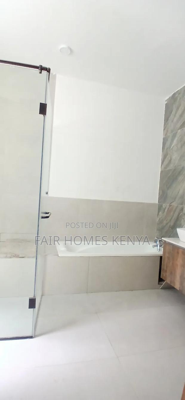 4bdrm Townhouse/Terrace in Lavington Mbabane for sale