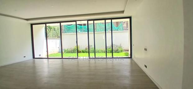 4bdrm Townhouse/Terrace in Lavington Mbabane for sale