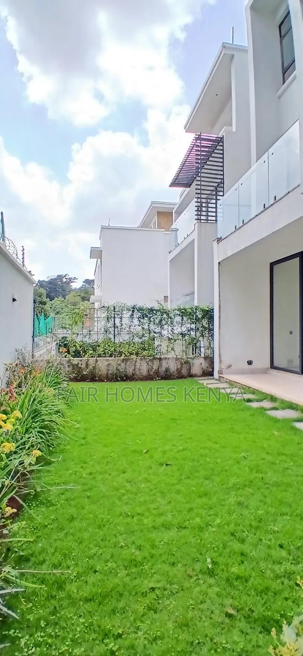 4bdrm Townhouse/Terrace in Lavington Mbabane for sale