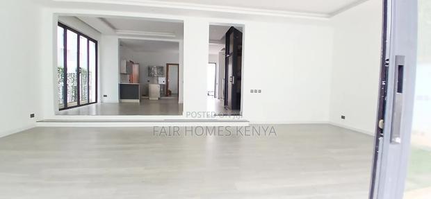 4bdrm Townhouse/Terrace in Lavington Mbabane for sale