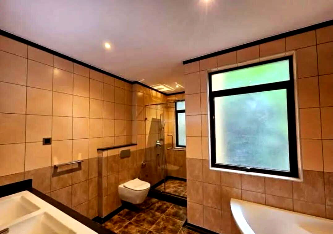 5BR All-Ensuite Townhouse with Rooftop Garden & Solar Backup - Lavington