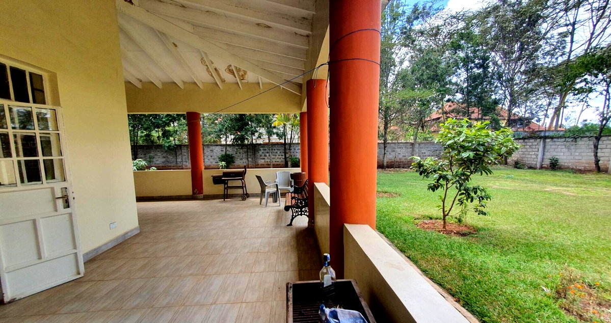 6-Ensuite Townhouse with Double-Height Living & Fireplace – Karen