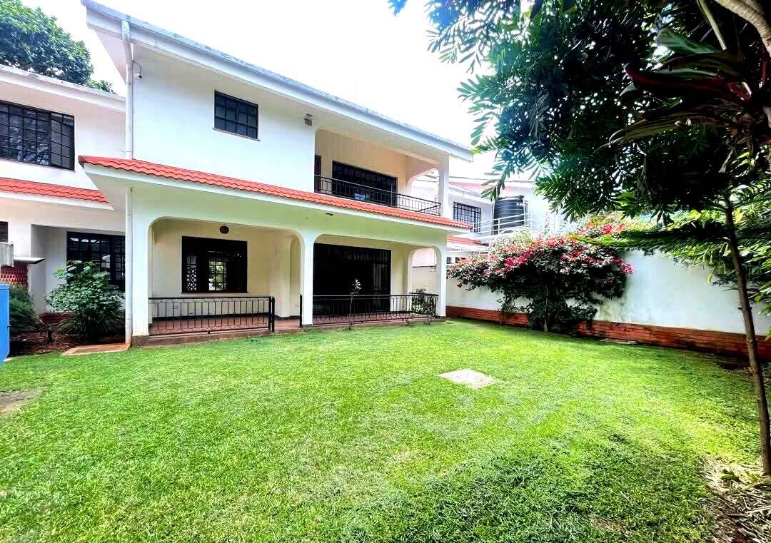 5-Ensuite Townhouse with DSQ & Generator - Lavington