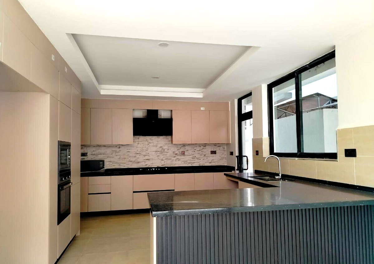 4-Bed Townhouse in 8-Unit Gated Scheme off James Gichuru - Lavington