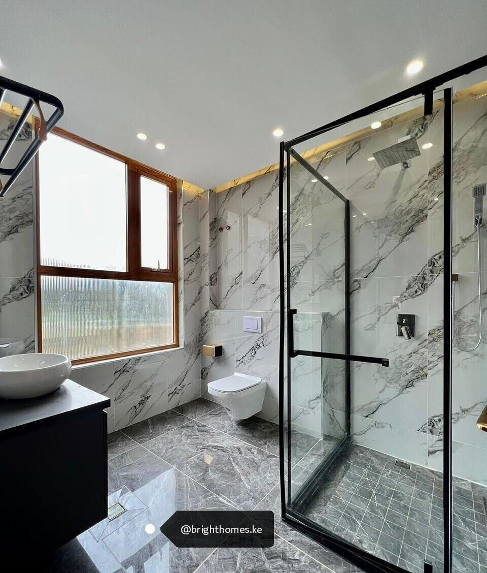 6-Ensuite Villa with Elevator & Panic Room - Lavington