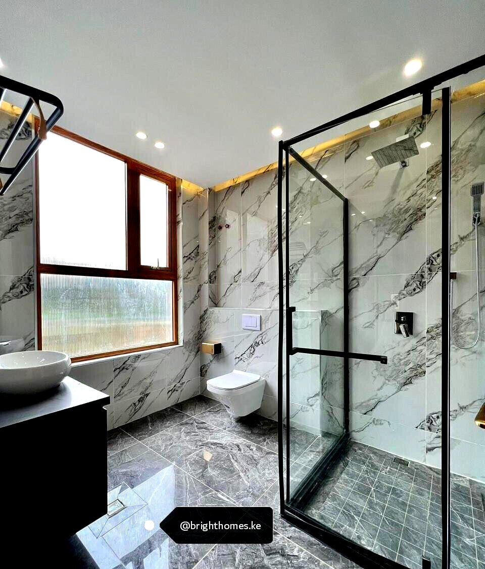 6-Ensuite Villa with Elevator & Panic Room - Lavington