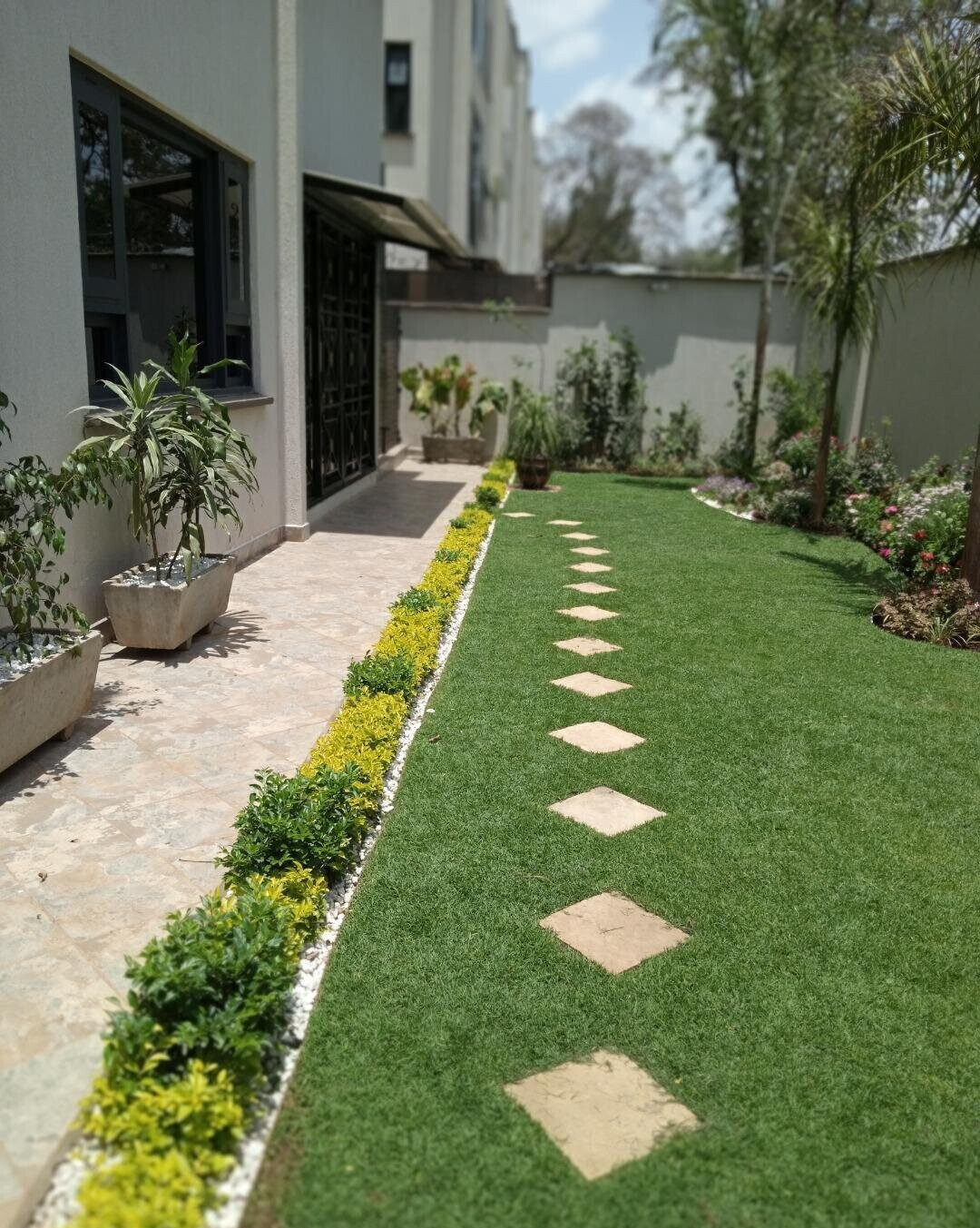 5-Ensuite Townhouse with Generator & Mature Garden - Lavington
