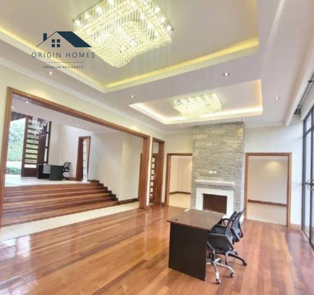 5-Ensuite Villa with Pool & DSQ on 0.5-Acre – Karen