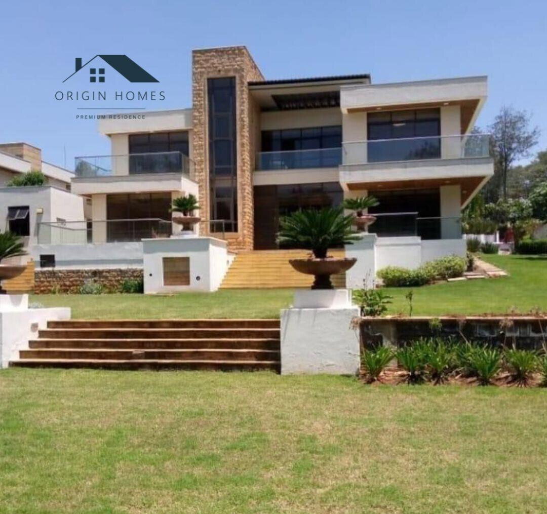 5-Ensuite Villa with Pool & DSQ on 0.5-Acre – Karen