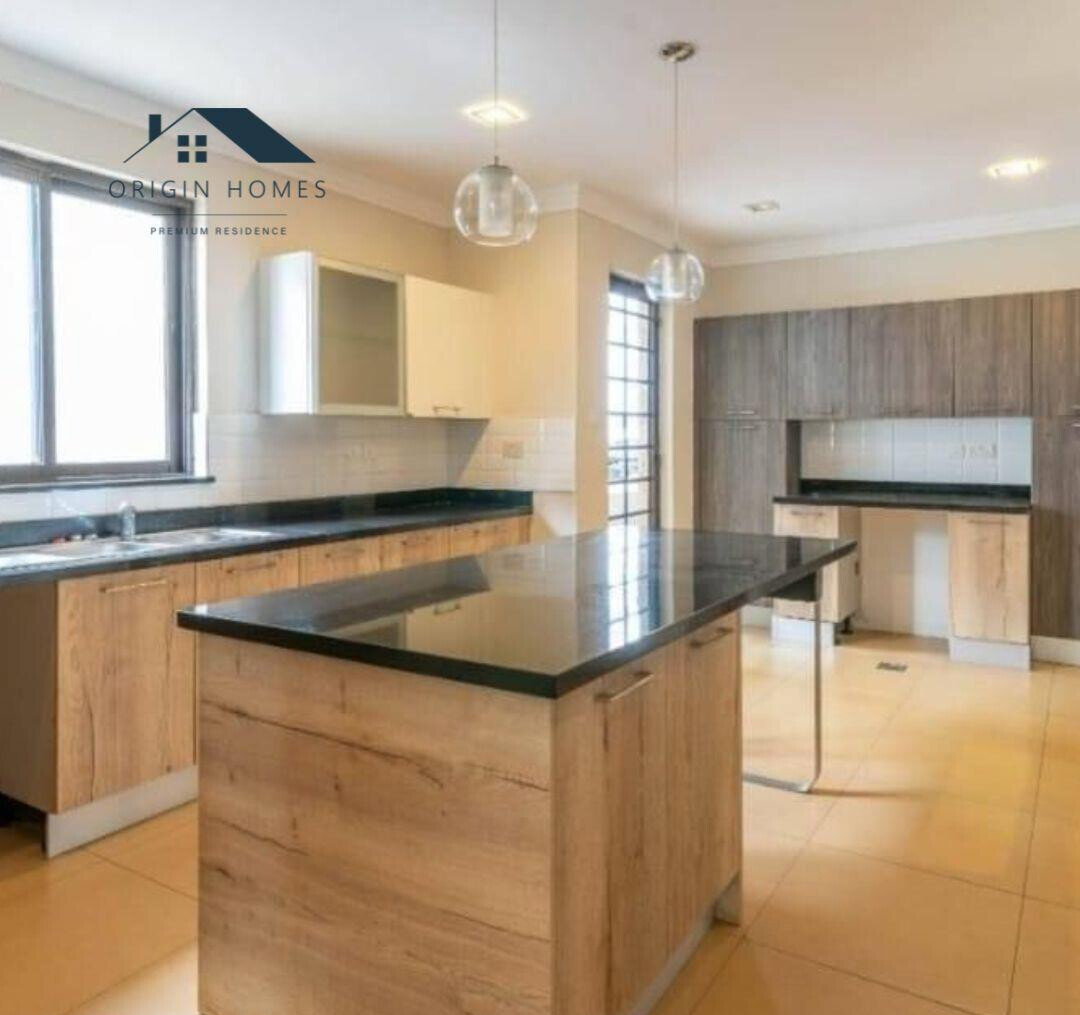 5-Ensuite Villa with Pool & DSQ on 0.5-Acre – Karen