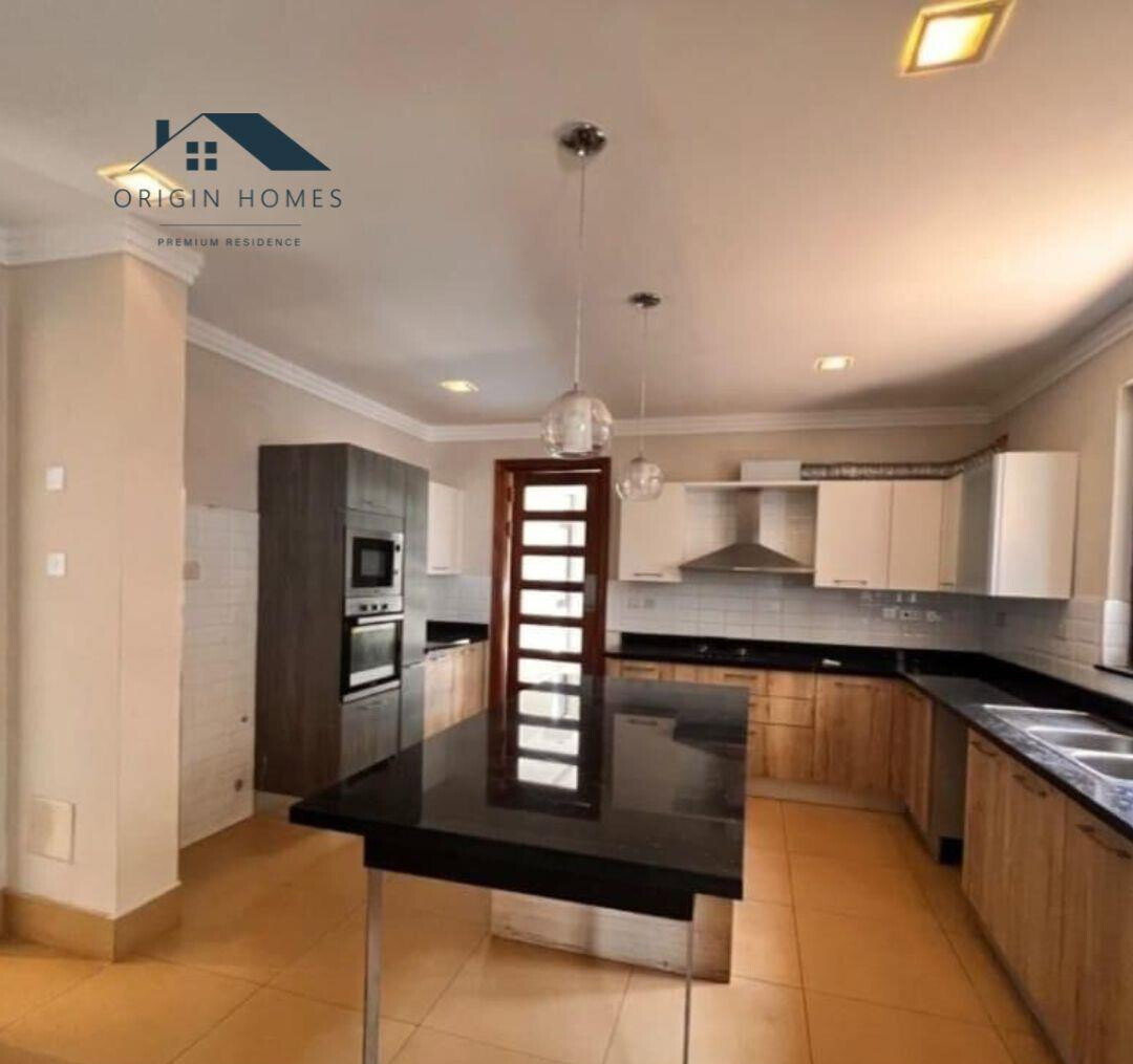 5-Ensuite Villa with Pool & DSQ on 0.5-Acre – Karen