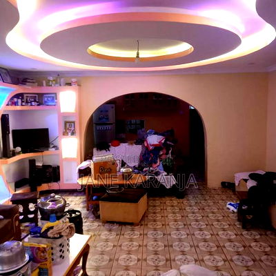 3bdrm Bungalow in Ngoliba for sale - Image 1