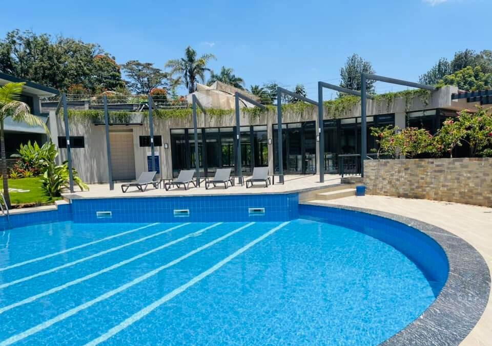 4BR Waterside Villa with Clubhouse & Valley Views - Lower Kabete
