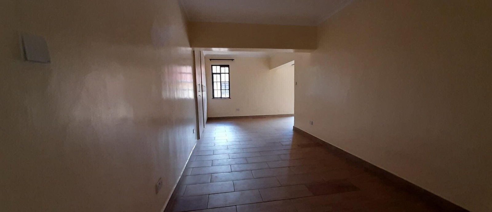 Brand New 5BR All-Ensuite Townhouse with Fireplace & Study – Kyuna
