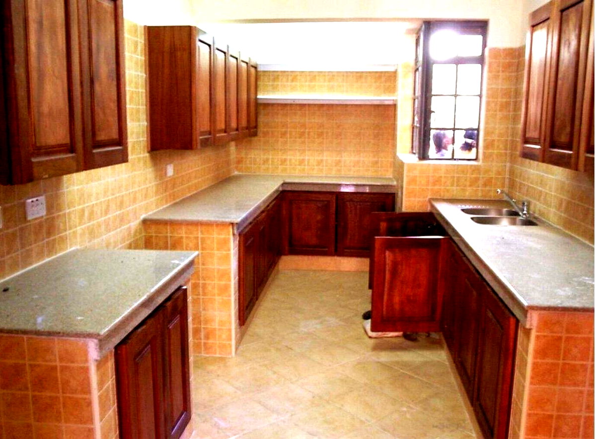 4BR Duplex with Vaulted Ceilings & Community Feel - Kilimani