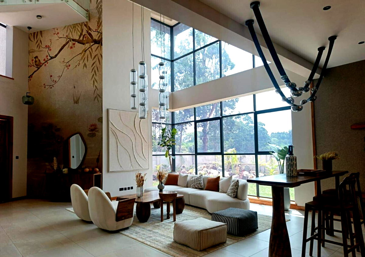 Half-Acre Villa with Heated Pools & Gym - Loresho