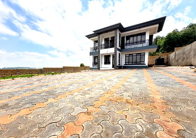 50x100 Plot 4BR House in Karai