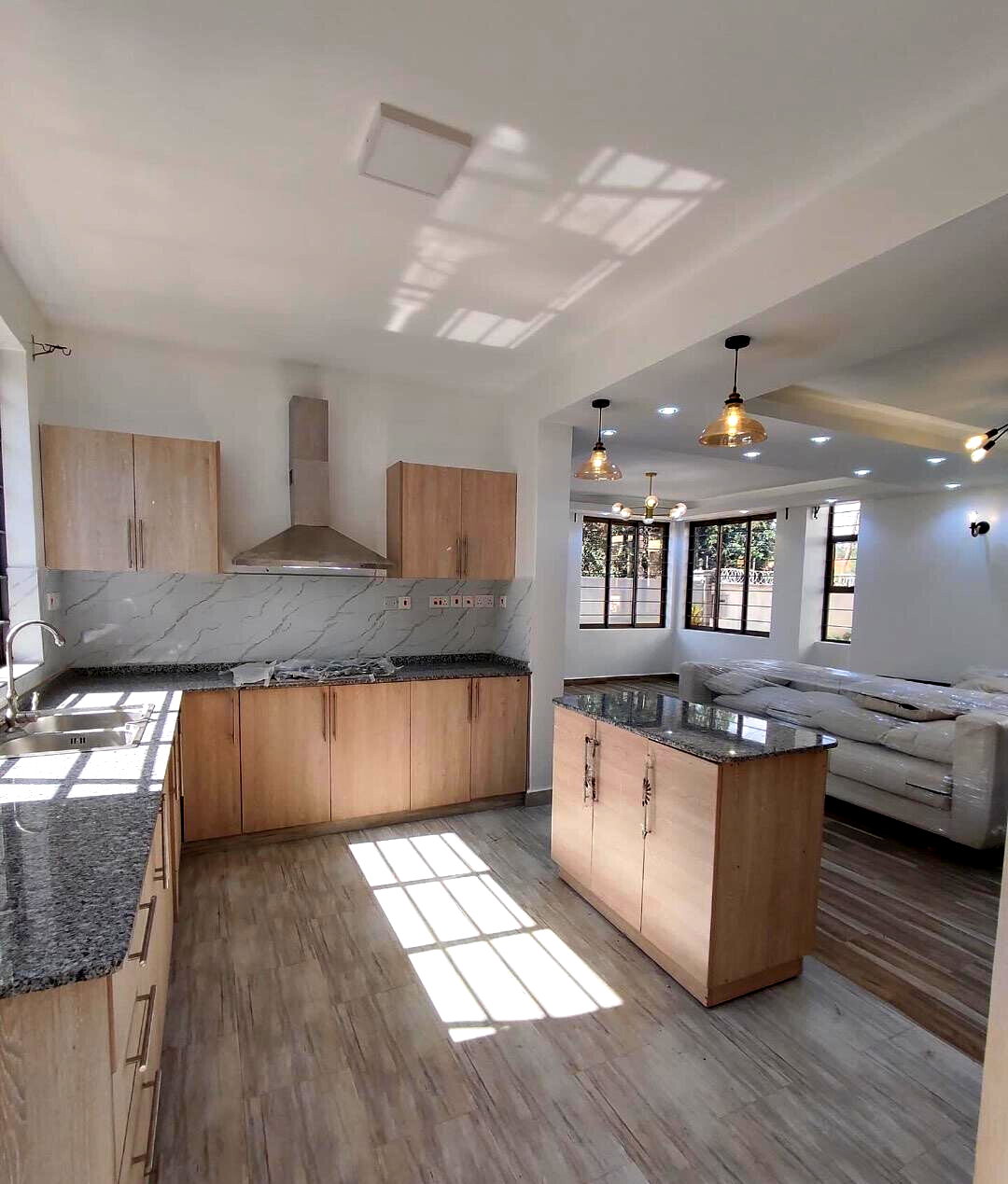 4BR All-Ensuite Townhouse with Rooftop Terrace - Nazarene, Rongai