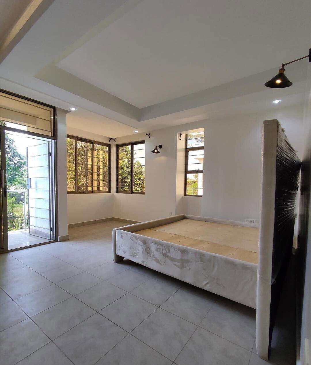 4BR All-Ensuite Townhouse with Rooftop Terrace - Nazarene, Rongai