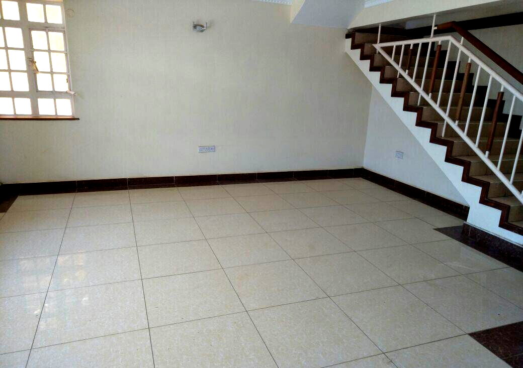 3 En-Suite Townhouse with DSQ on 1/8 Acre - Syokimau