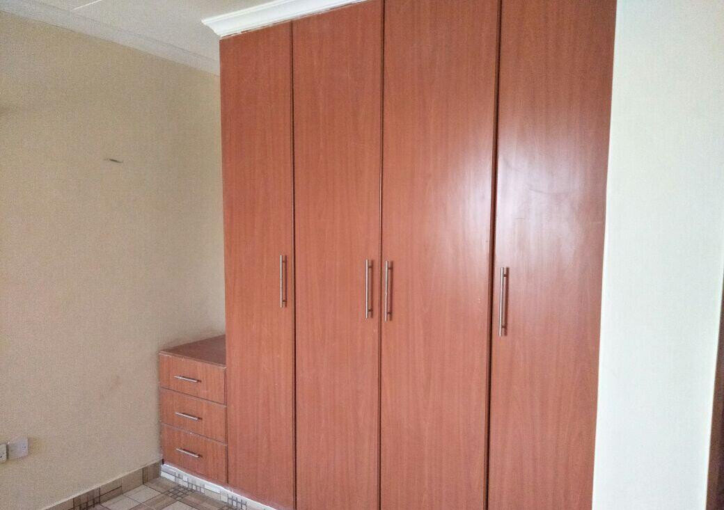 3 En-Suite Townhouse with DSQ on 1/8 Acre - Syokimau